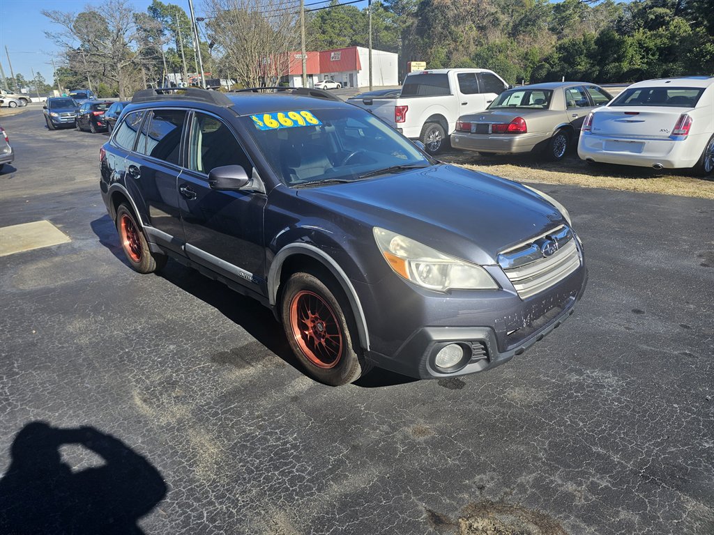 2014 Subaru Outback - $6,698