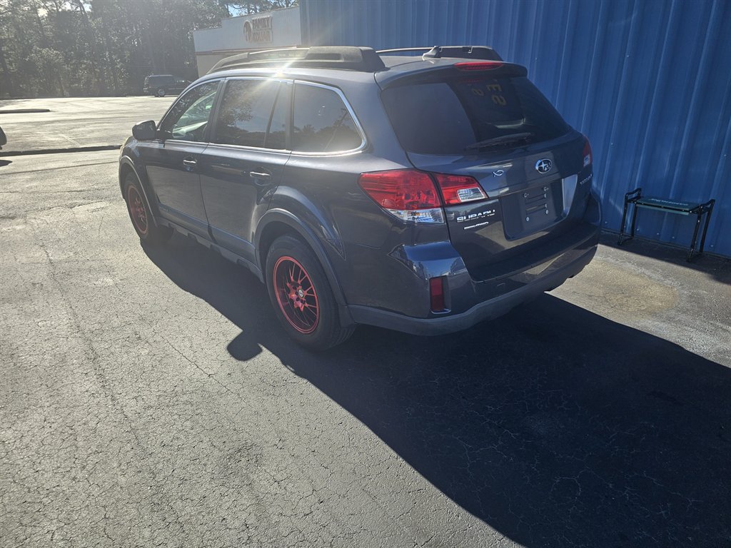 2014 Subaru Outback - $6,698