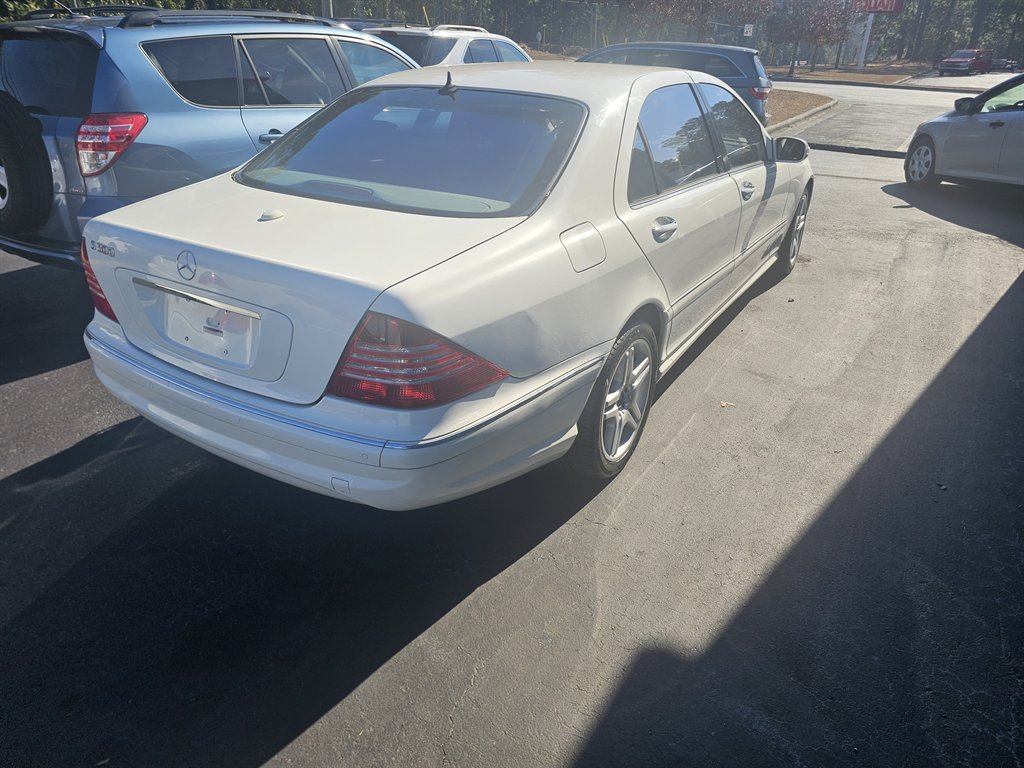 2006 Mercedes-Benz S-class - $10,479