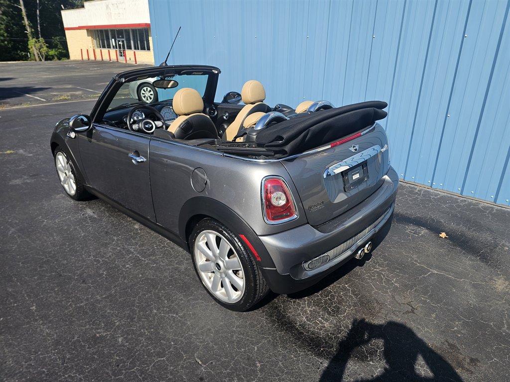 2009 MINI Cooper - $7,532