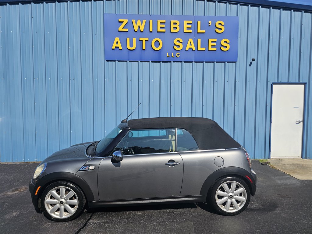 2009 MINI Cooper - $7,532