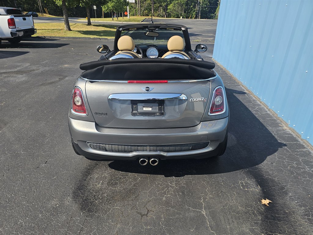 2009 MINI Cooper - $7,532