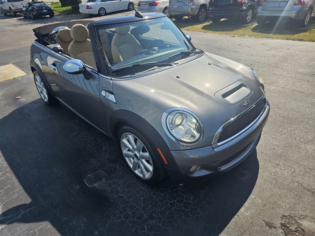 2009 MINI Cooper - $7,532