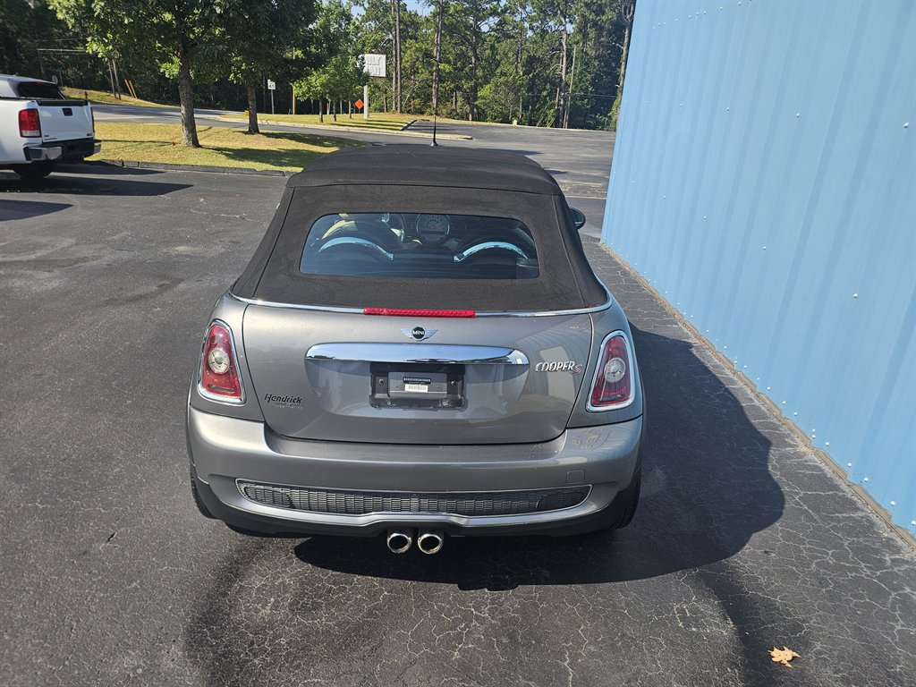 2009 MINI Cooper - $7,532