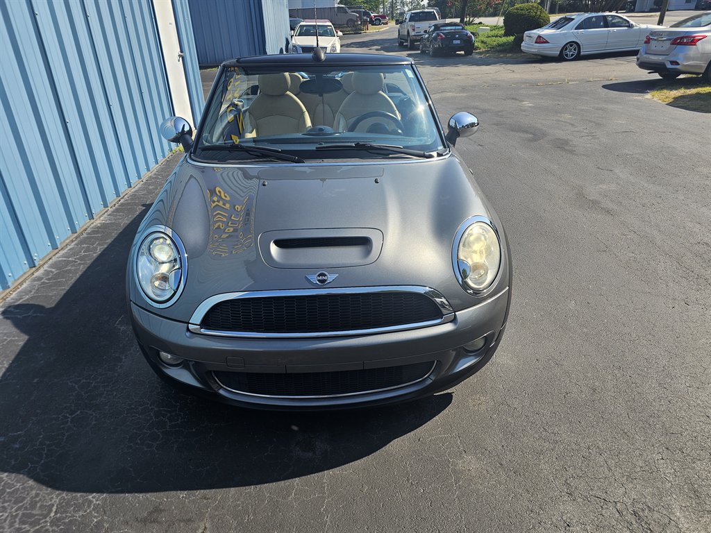 2009 MINI Cooper - $7,532