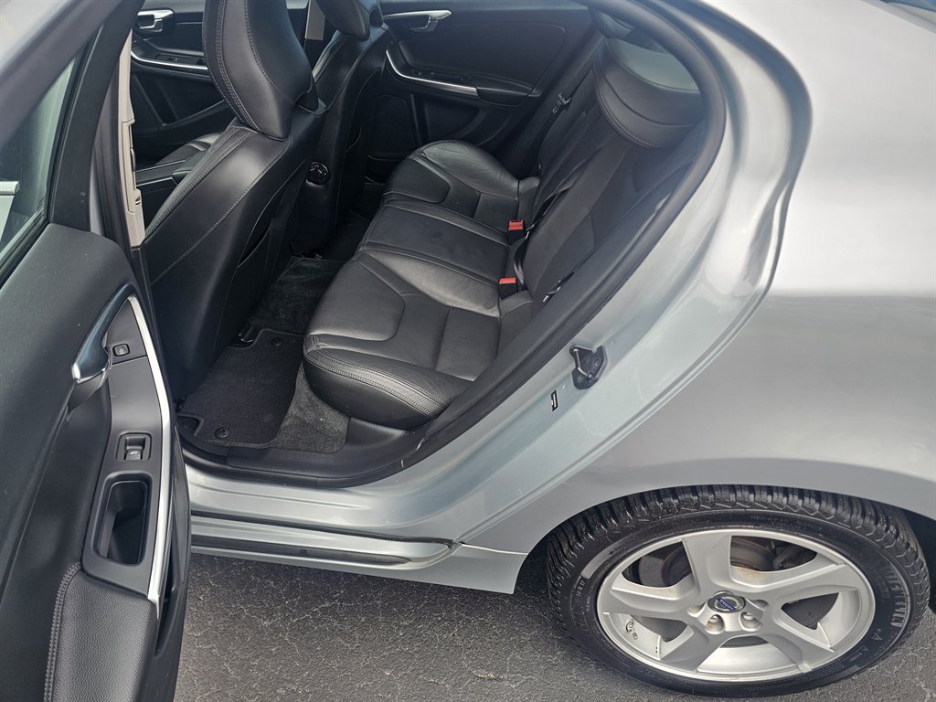 2013 Volvo S60 - $7,493