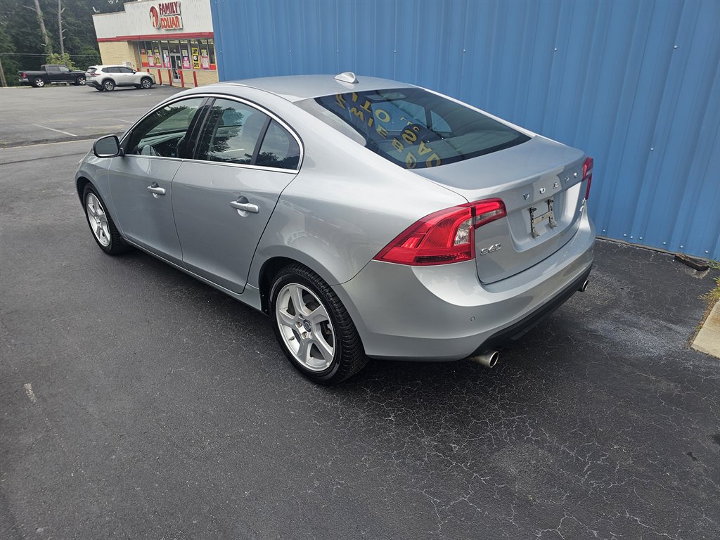 2013 Volvo S60 - $7,493