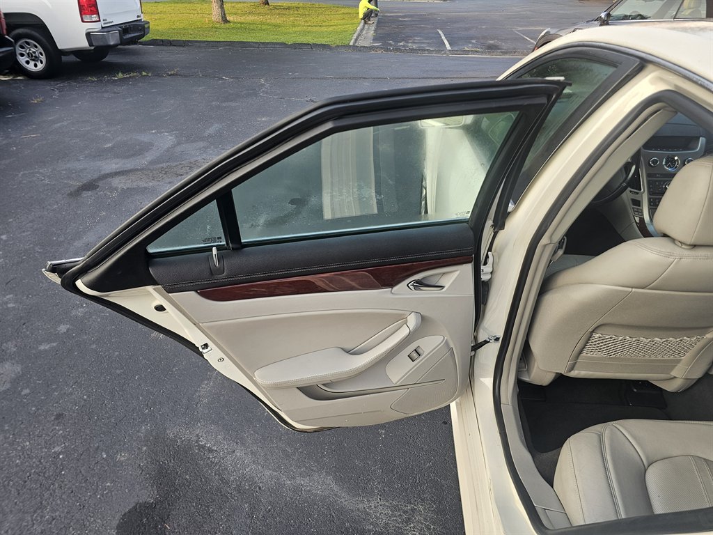 2013 Cadillac CTS - $9,682