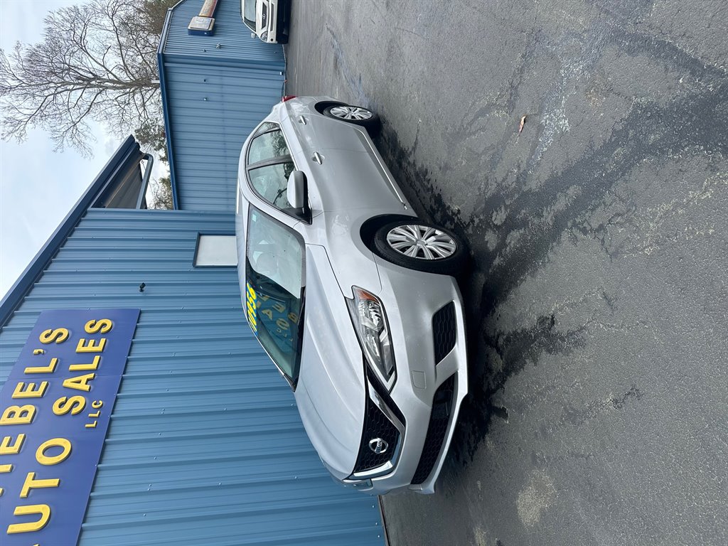 2019 Nissan Sentra - $9,956