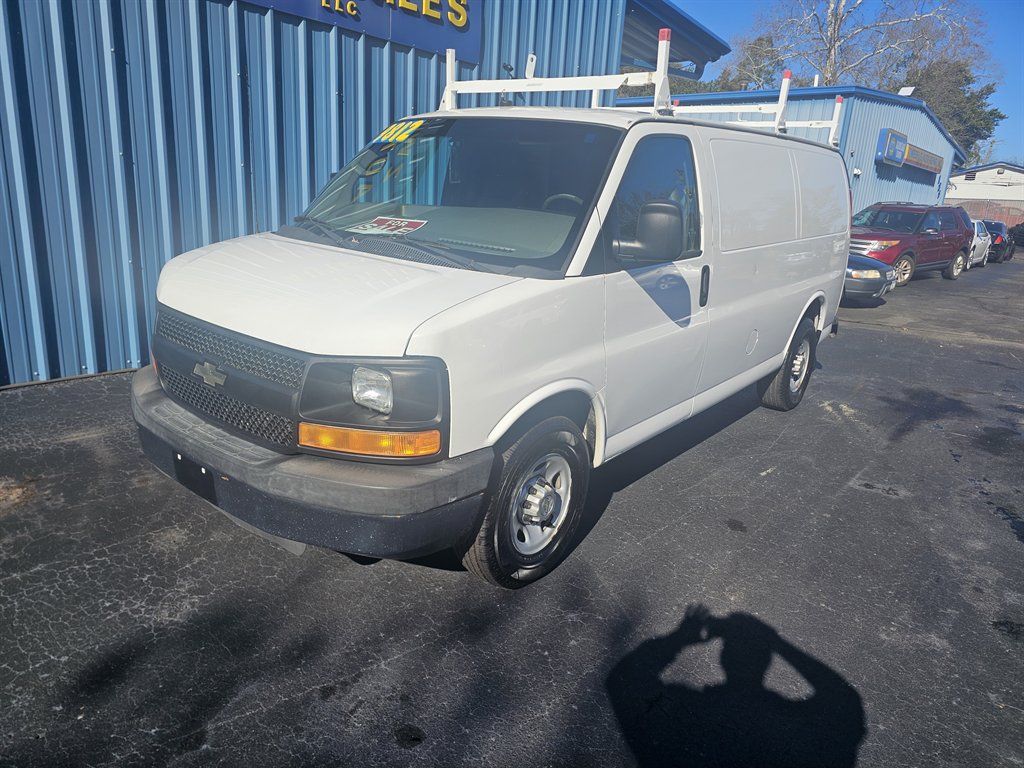 2013 Chevrolet Express - $9,812