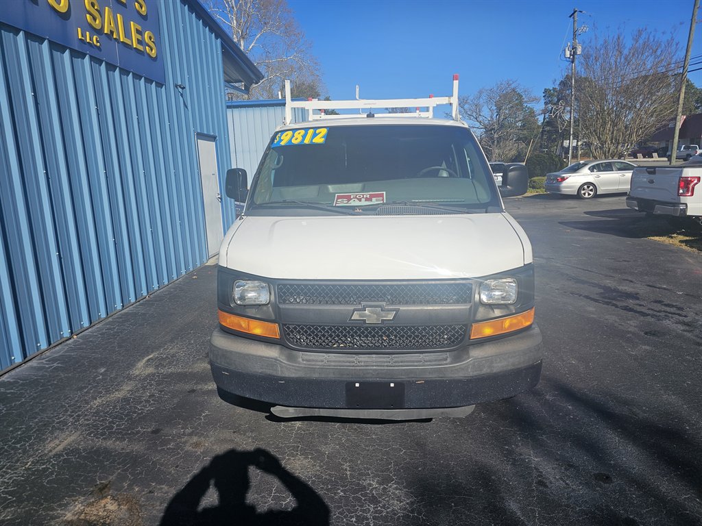 2013 Chevrolet Express - $9,812