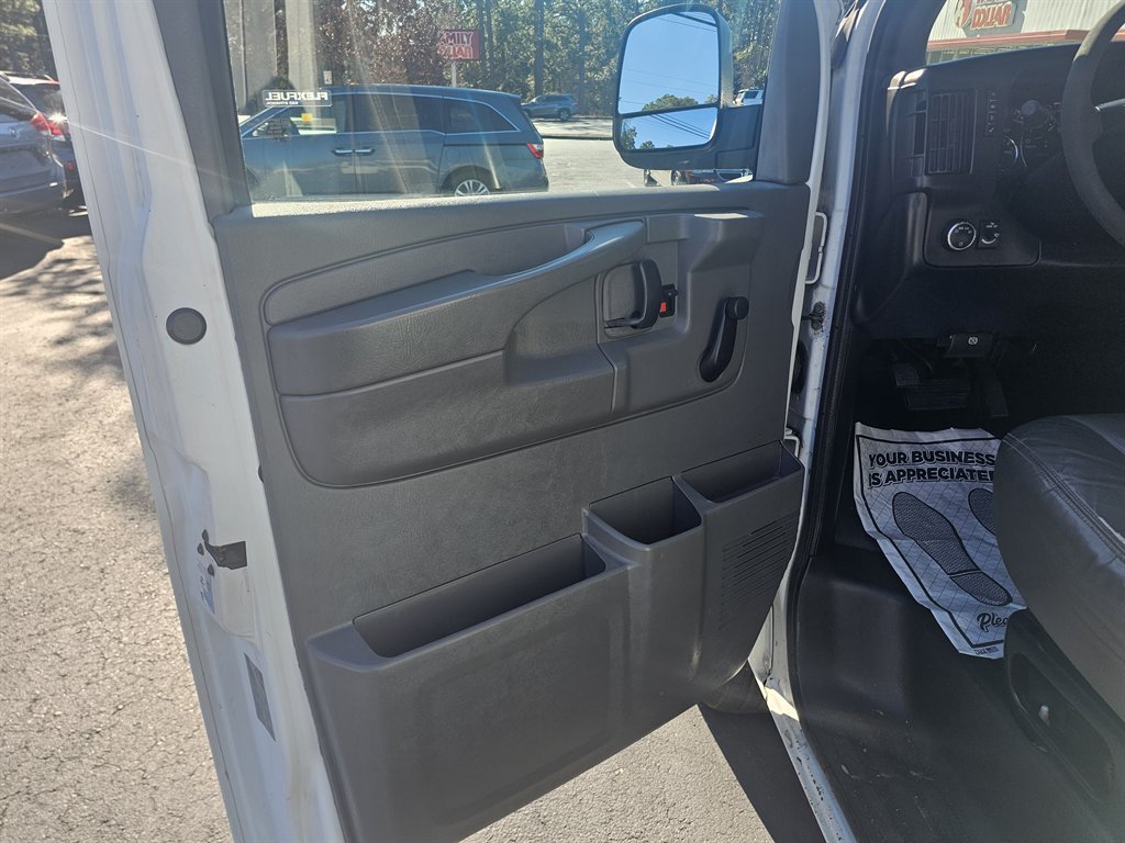 2013 Chevrolet Express - $9,812