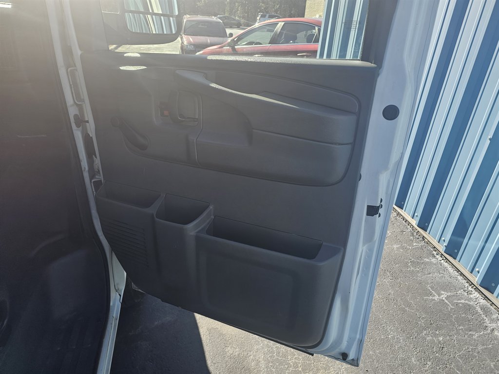 2013 Chevrolet Express - $9,812
