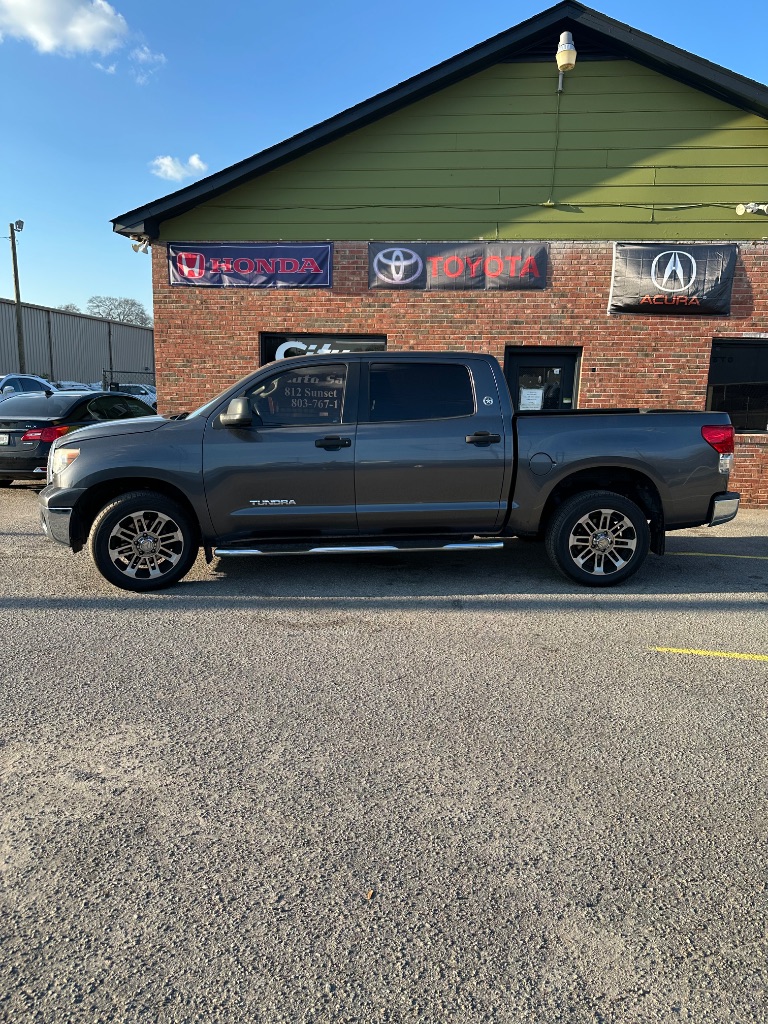 2013 Toyota Tundra Grade photo
