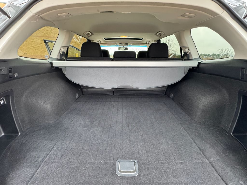 2014 Subaru Outback - $10,900