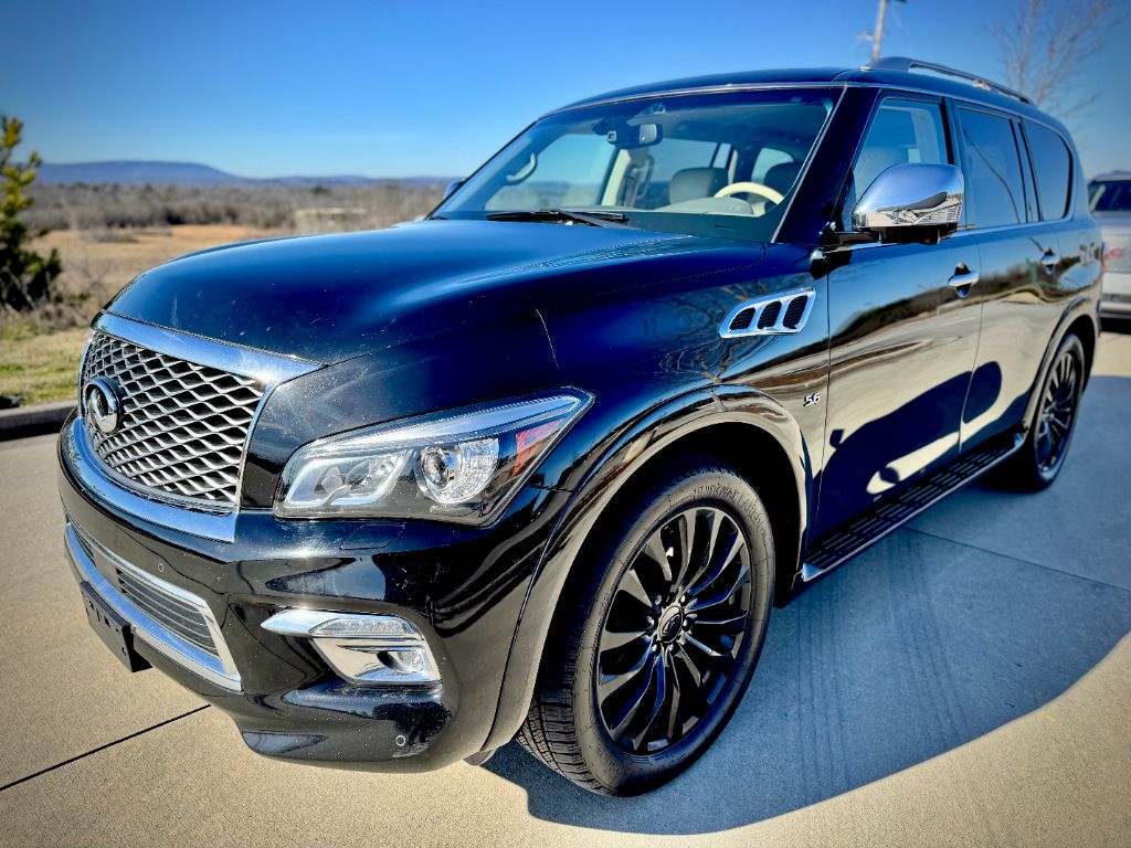 2016 INFINITI QX80 - $17,900