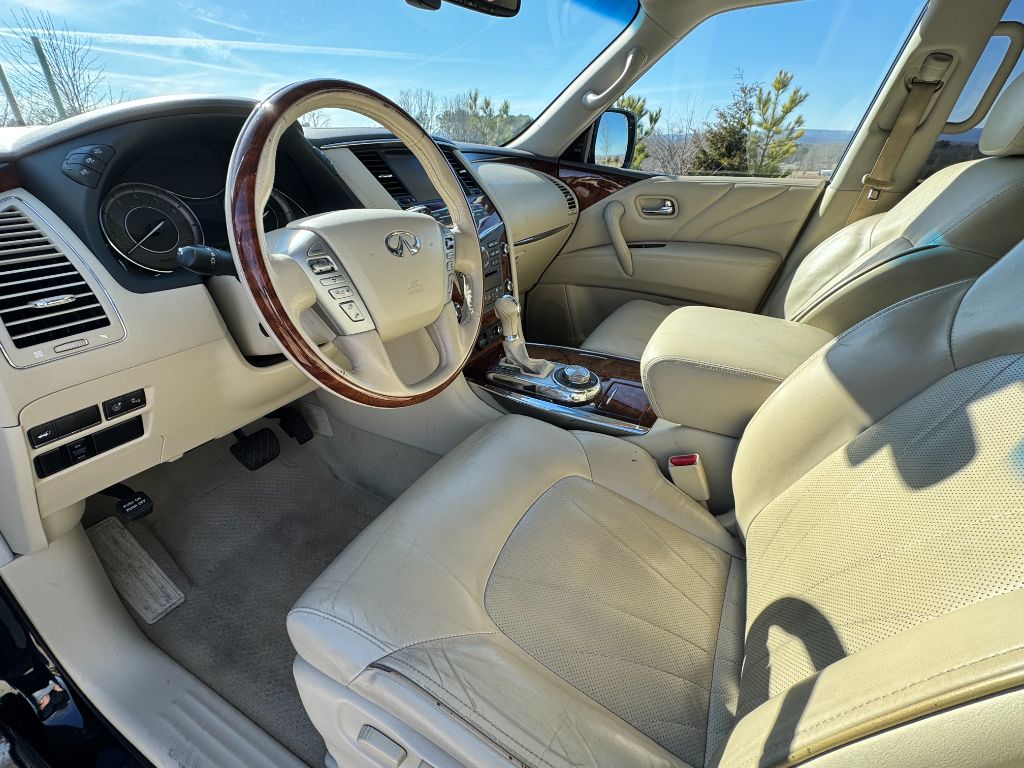 2016 INFINITI QX80 - $17,900