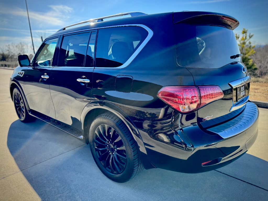 2016 INFINITI QX80 - $17,900