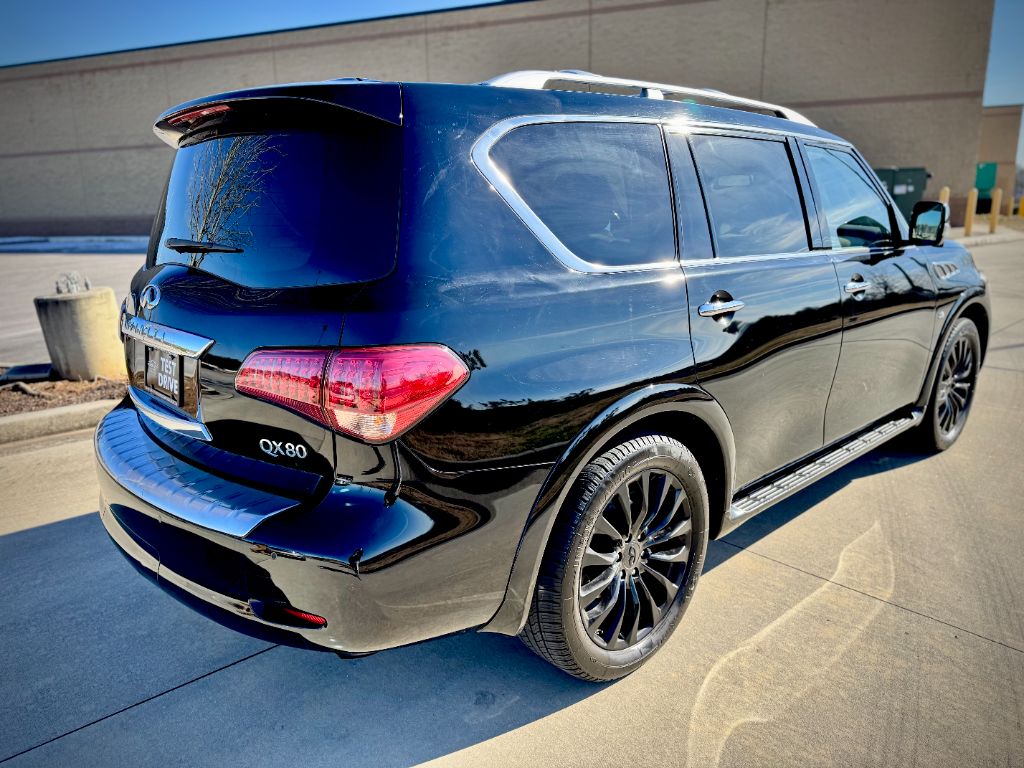 2016 INFINITI QX80 - $17,900
