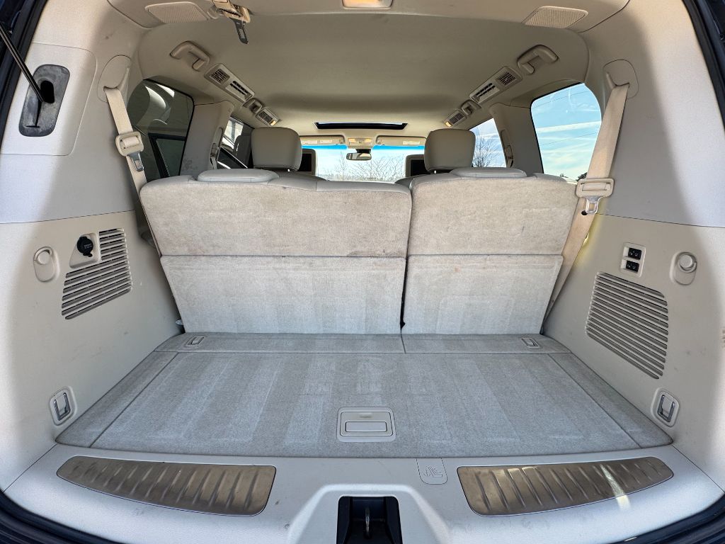 2016 INFINITI QX80 - $17,900