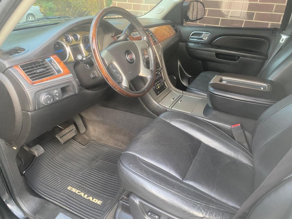 2013 Cadillac Escalade
