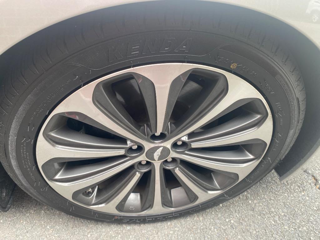 2012 Hyundai Genesis