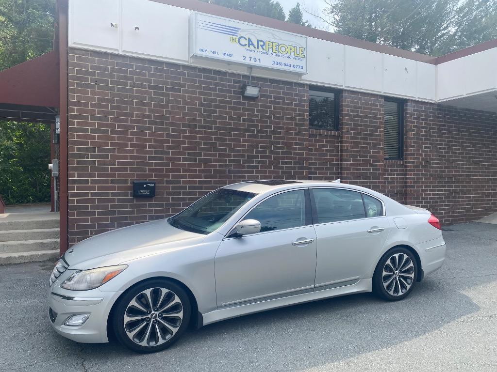 2012 Hyundai Genesis