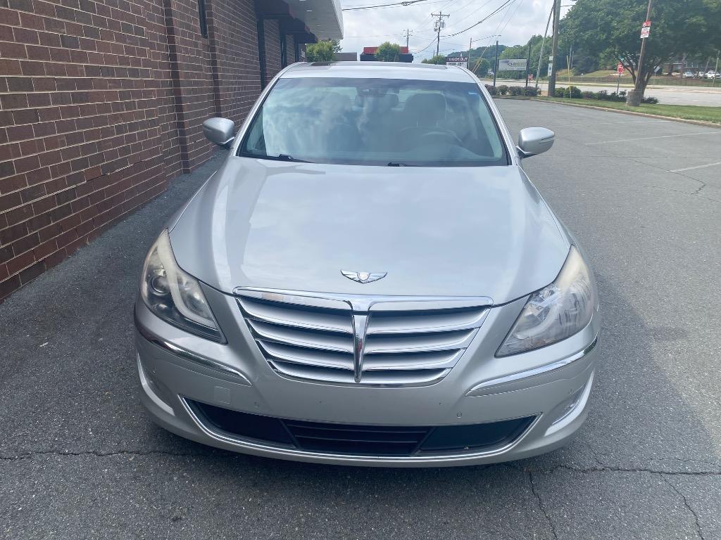 2012 Hyundai Genesis
