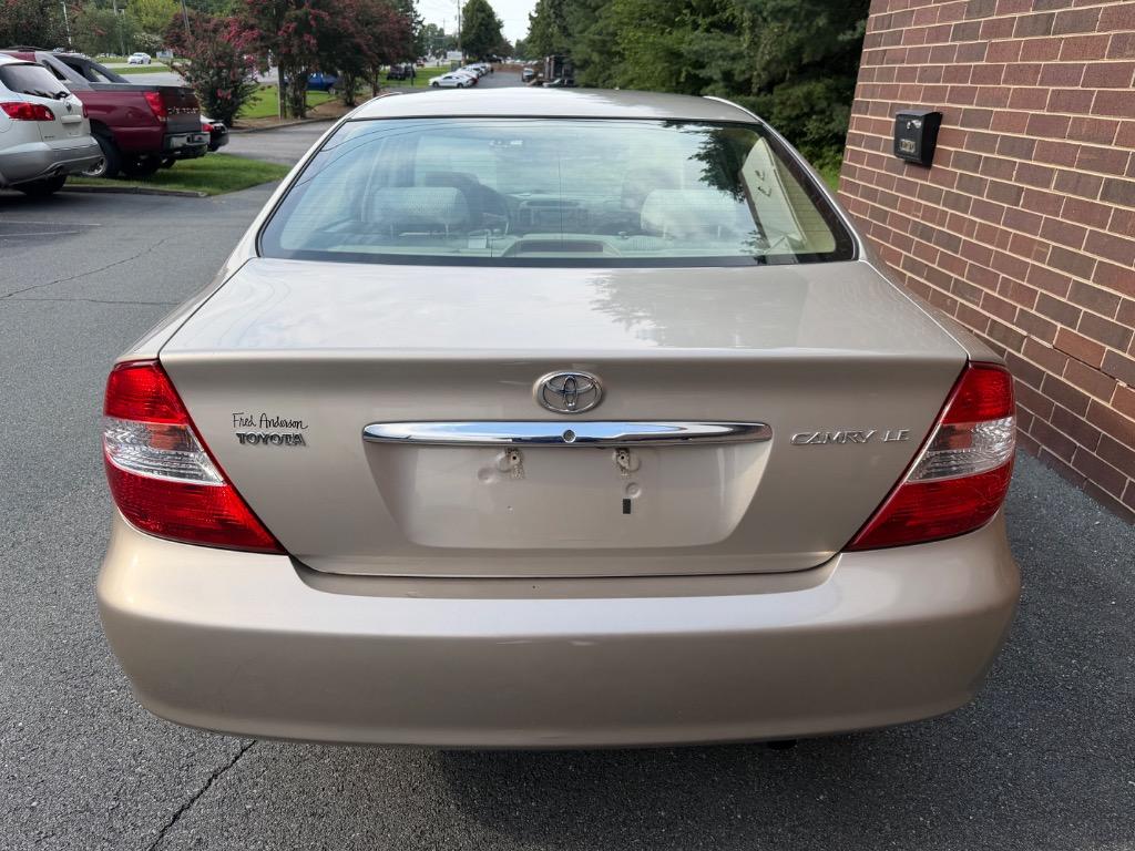 2004 Toyota Camry