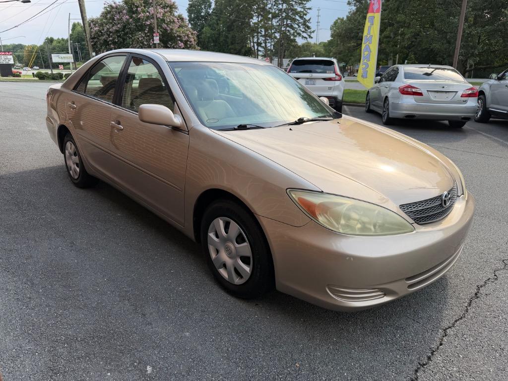 2004 Toyota Camry