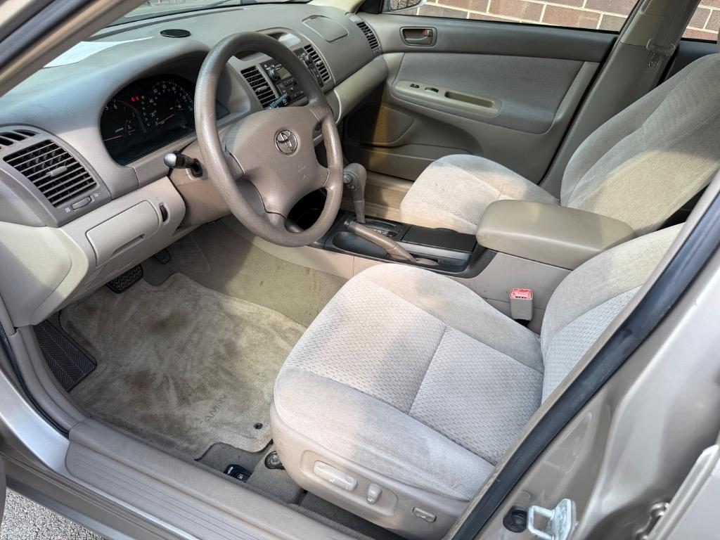 2004 Toyota Camry