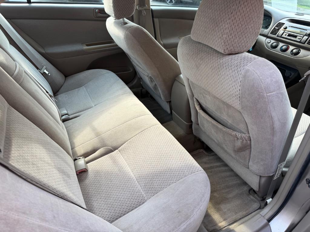 2004 Toyota Camry