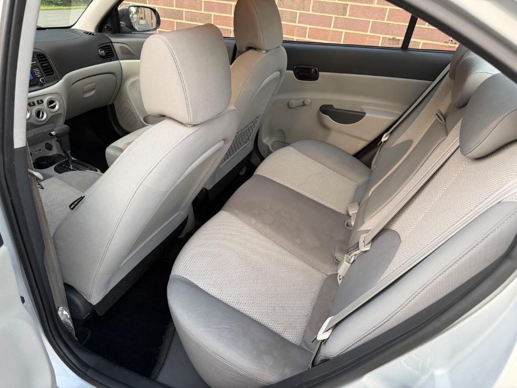 2011 Hyundai Accent