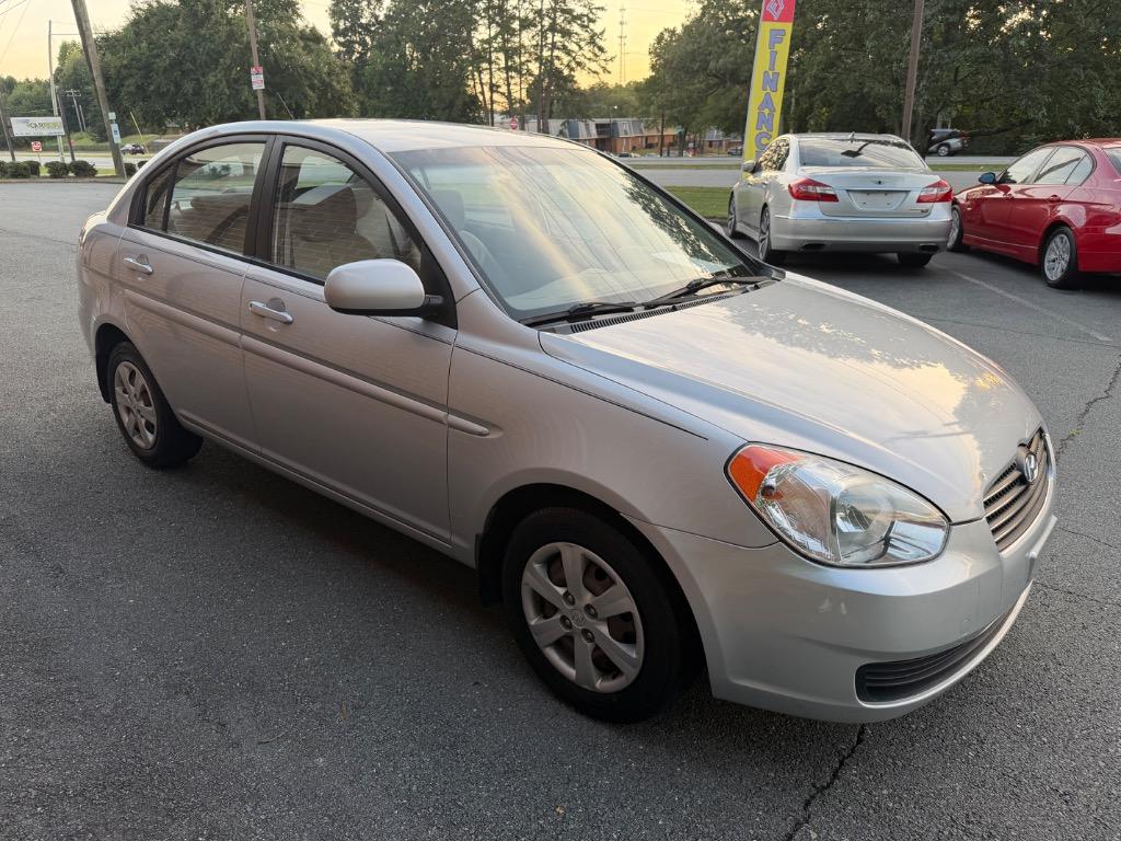 2011 Hyundai Accent