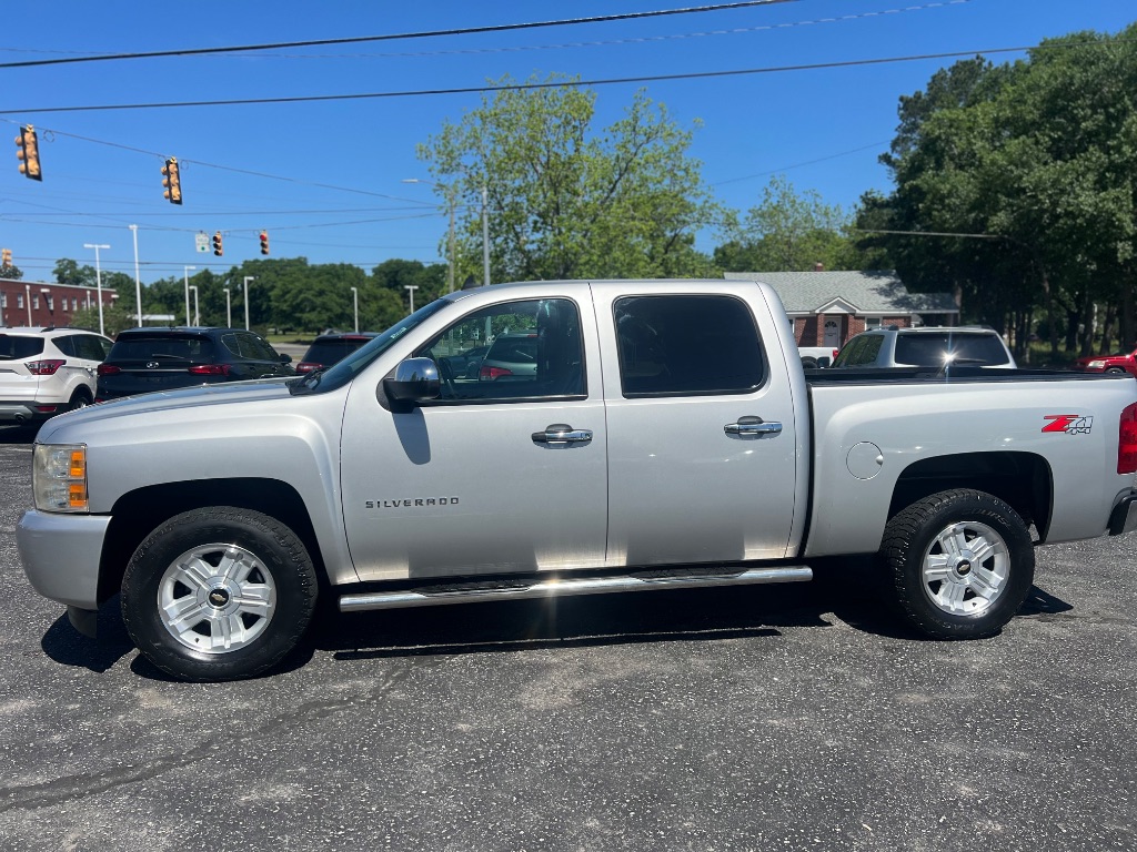 2010 Chevrolet Silverado 1500 LT photo