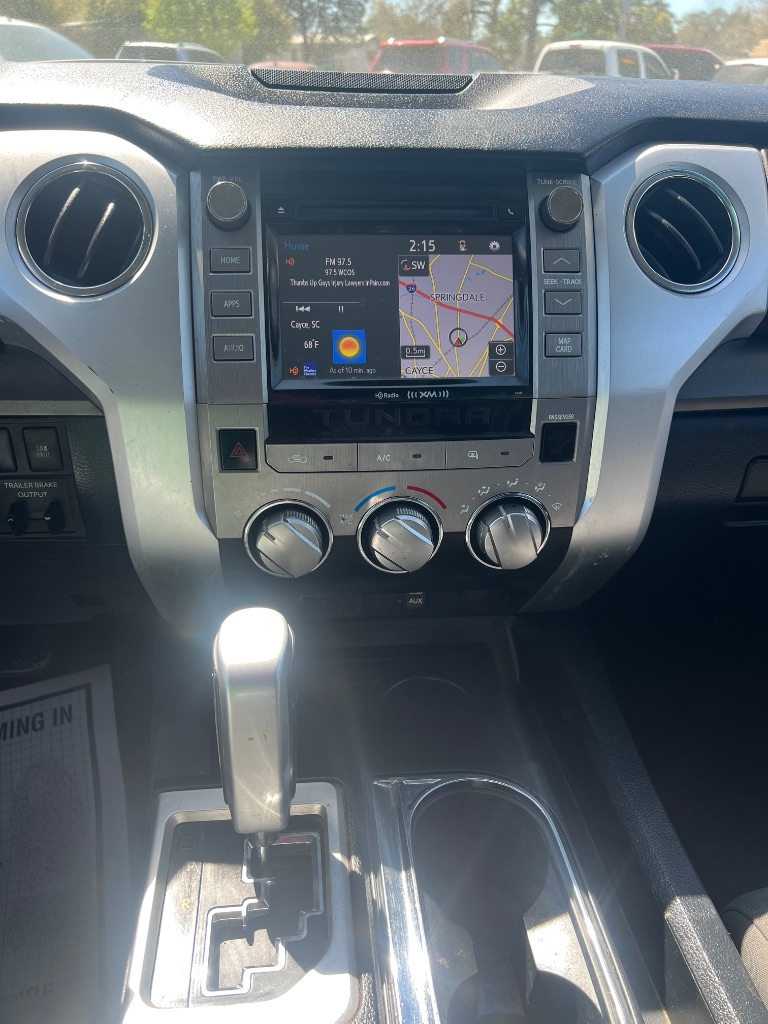 2017 Toyota Tundra SR5 photo