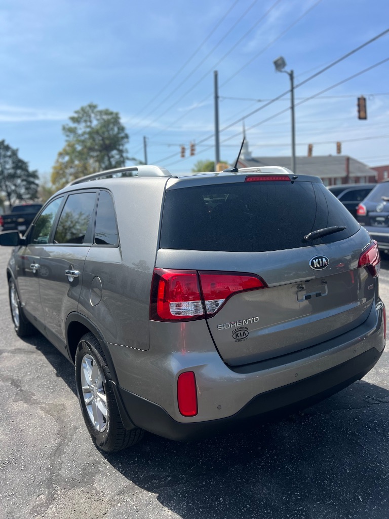 2015 Kia Sorento LX photo