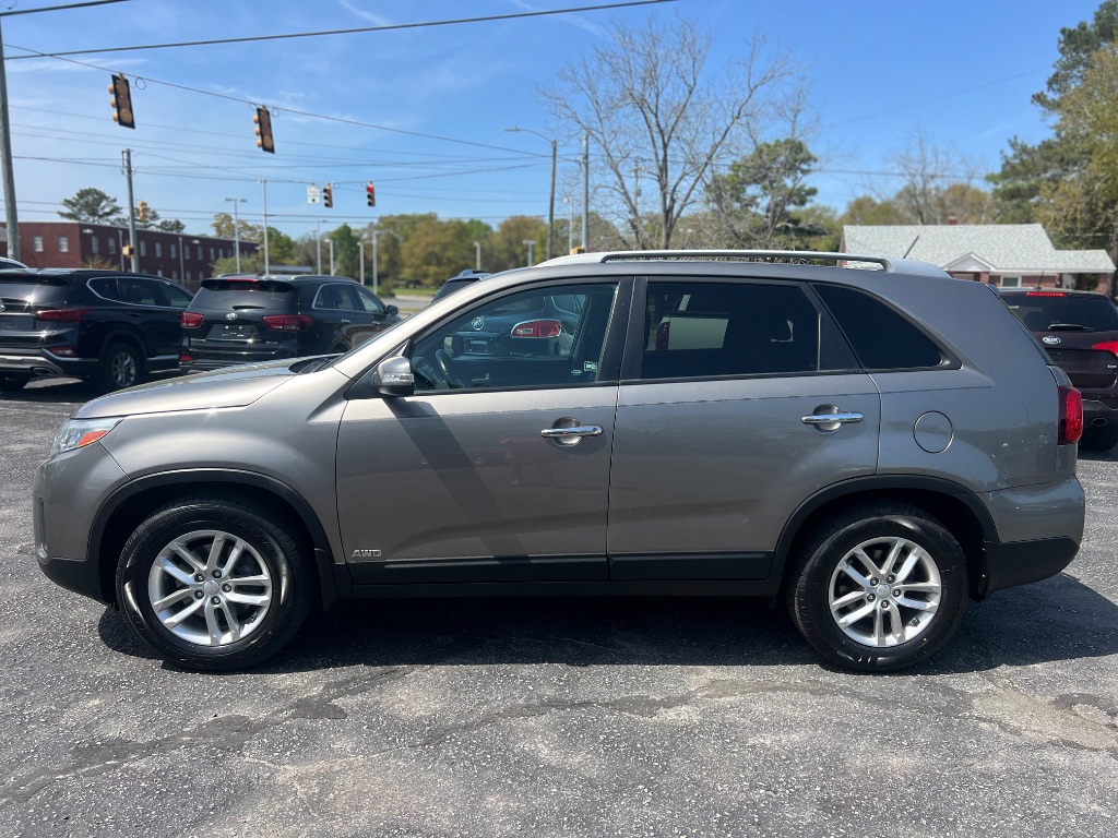 2015 Kia Sorento LX photo