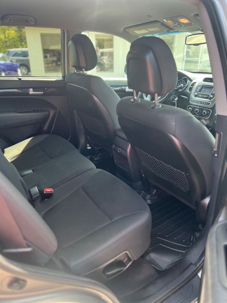 2015 Kia Sorento LX photo