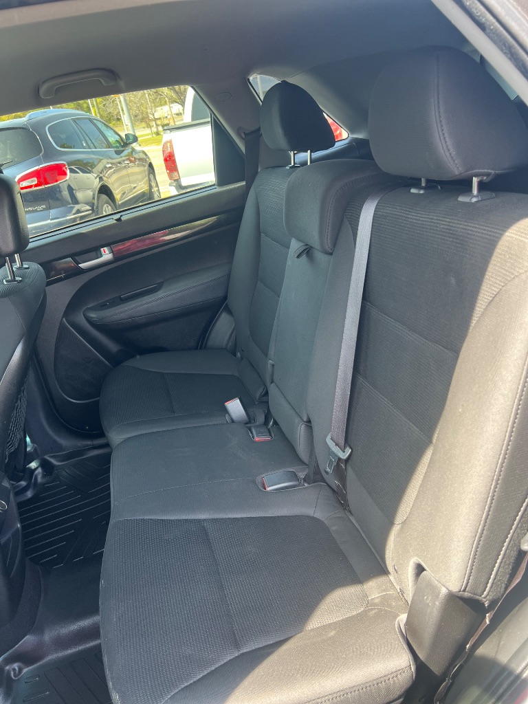 2015 Kia Sorento LX photo