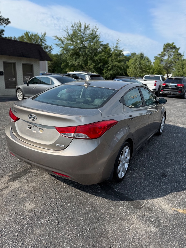 2013 Hyundai Elantra - $6,950