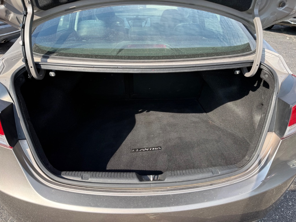 2013 Hyundai Elantra - $6,950