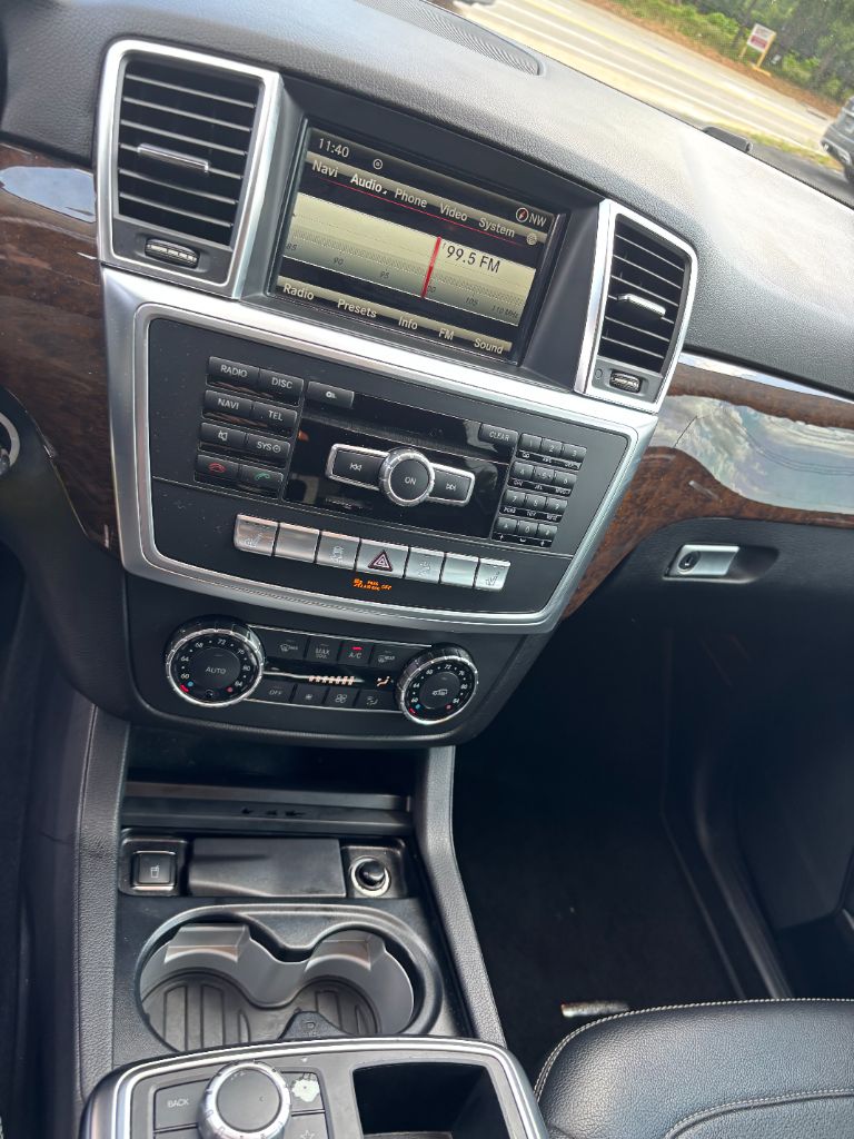 2014 Mercedes-Benz Ml-class - $12,900