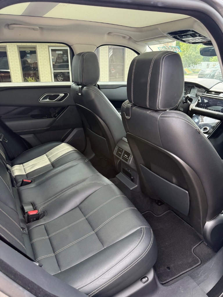 2018 Land Rover Range Rover Velar - $16,900