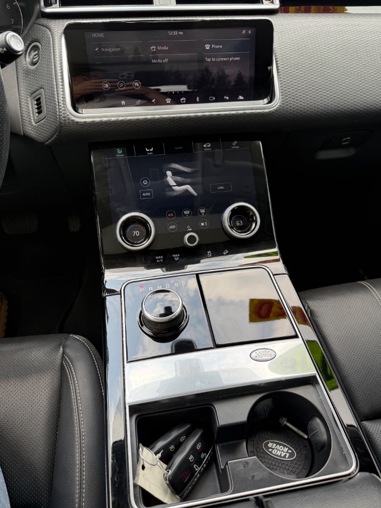 2018 Land Rover Range Rover Velar - $16,900
