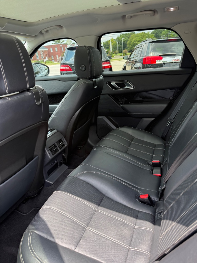 2018 Land Rover Range Rover Velar - $16,900