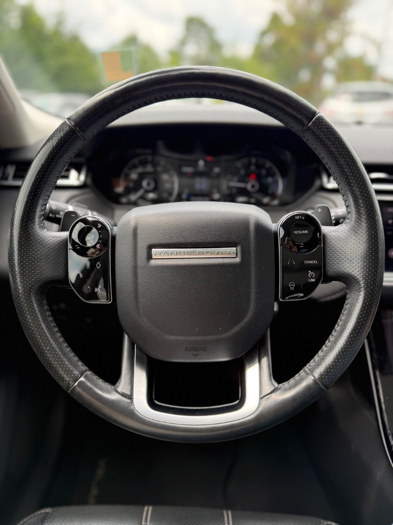 2018 Land Rover Range Rover Velar - $16,900