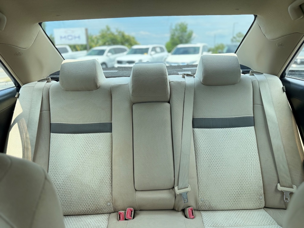 2014 Toyota Camry - $9,450