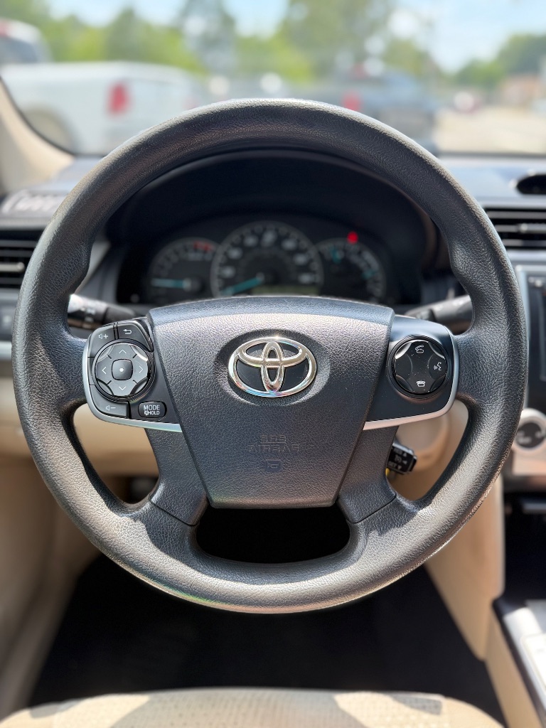 2014 Toyota Camry - $9,450