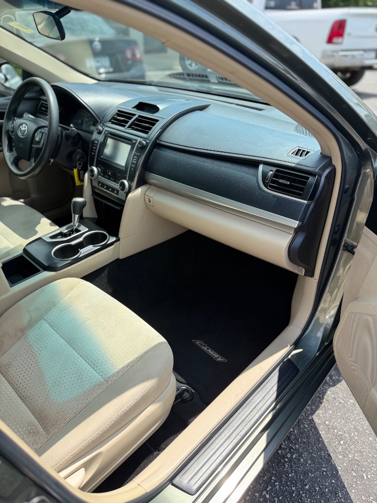2014 Toyota Camry - $9,450
